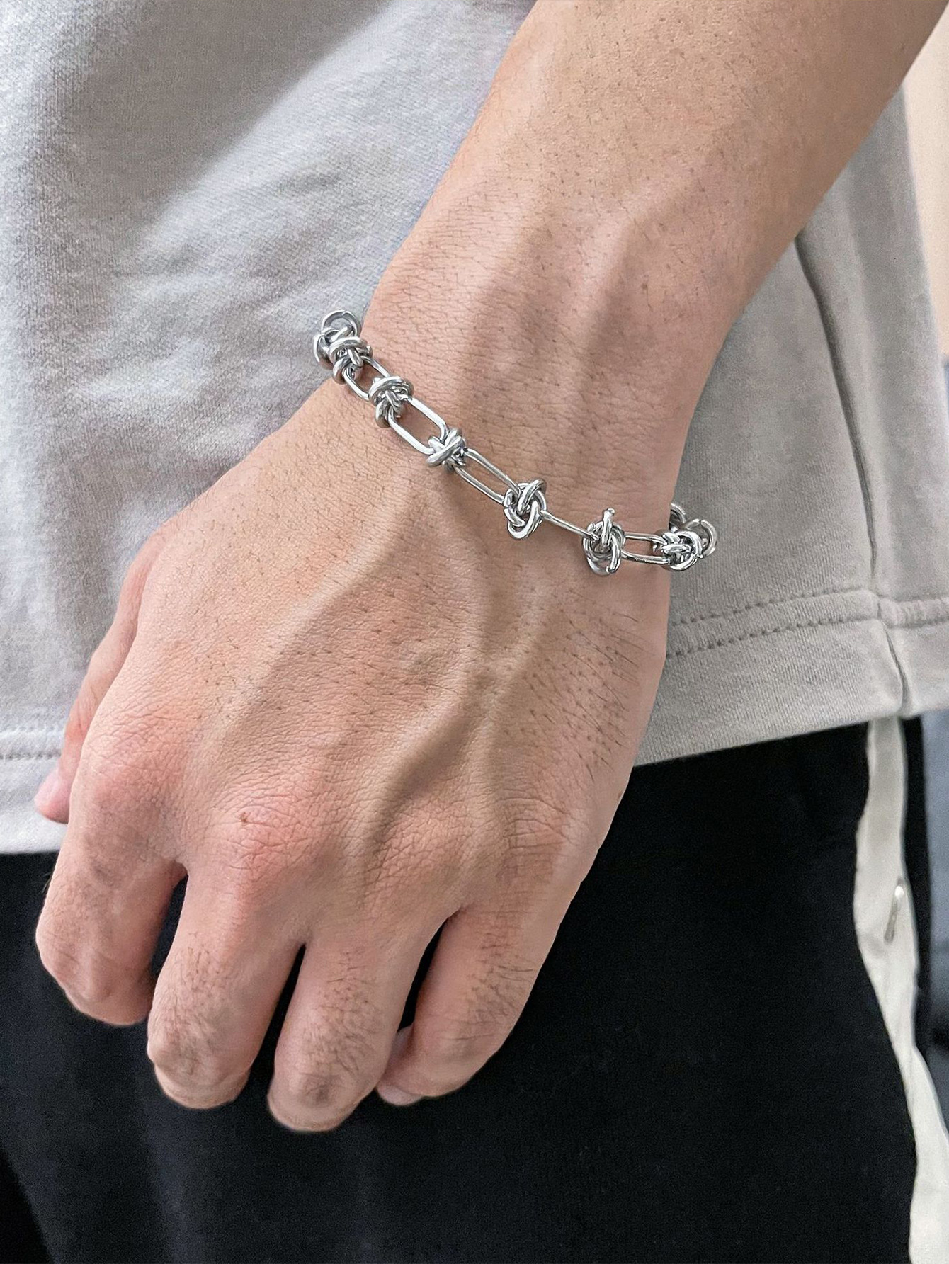 tie a knot hip hop trend titanium steel bracelet no fading thick chain personality neutral couple style ins bracelet_voghion.com