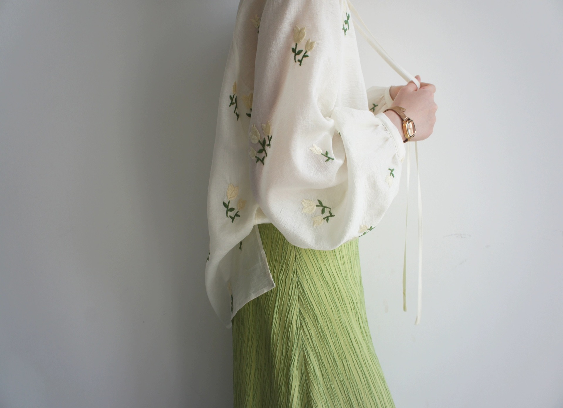 O1CN01pj1FAu1ZIp99fIwWD_!!1043