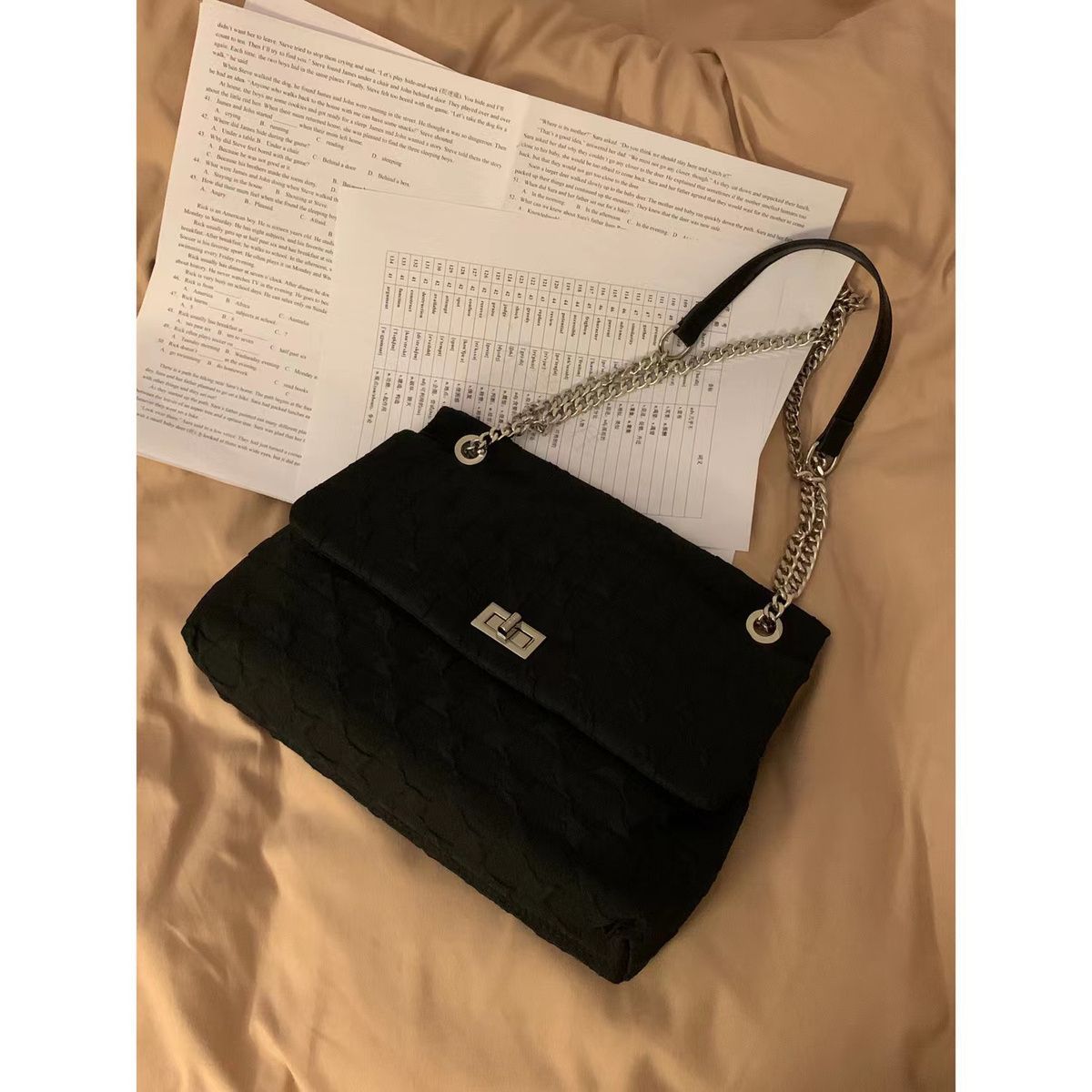 Borsa a spalla elegante a quadri con catena per donna capiente_voghion.com