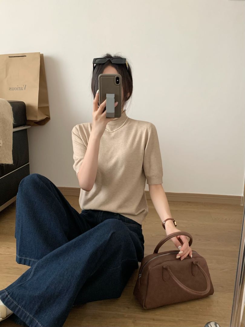 카키색