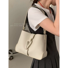 托特包;腋下包;水桶包