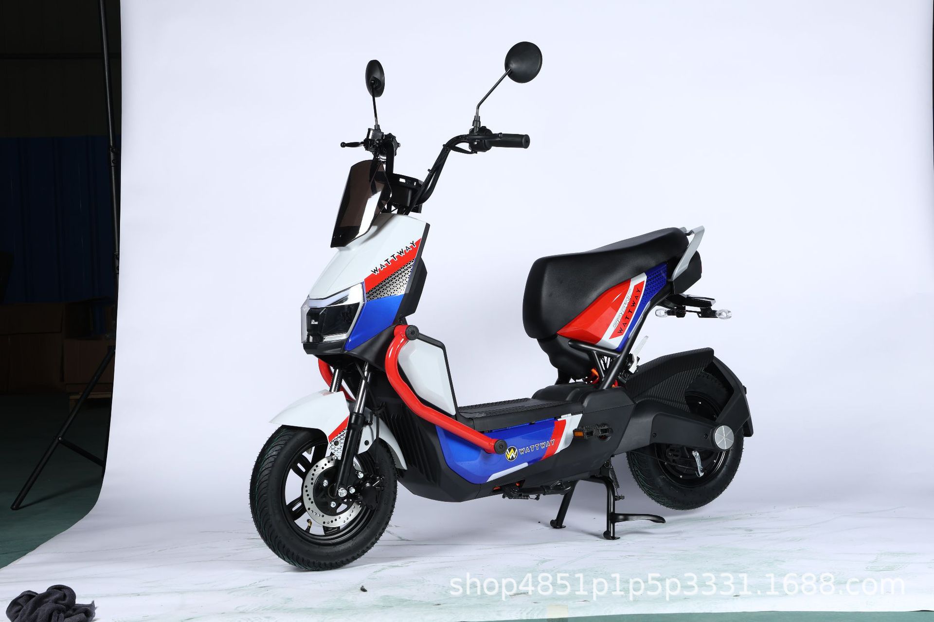 New Foreign Trade Model: Wolf Warrior Electric Motorcycle, Adult Two-Seater Electric Scooter, Exclusively for Export, Factory Wholesale