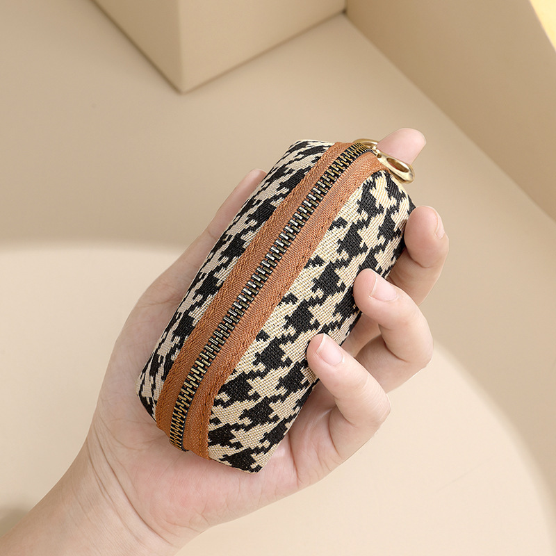 New Houndstooth Pattern Women's Small Wallet and Card Holder, Multi-Purpose, High-End, Compact Storage Bag, Zipper Retro Key Bag