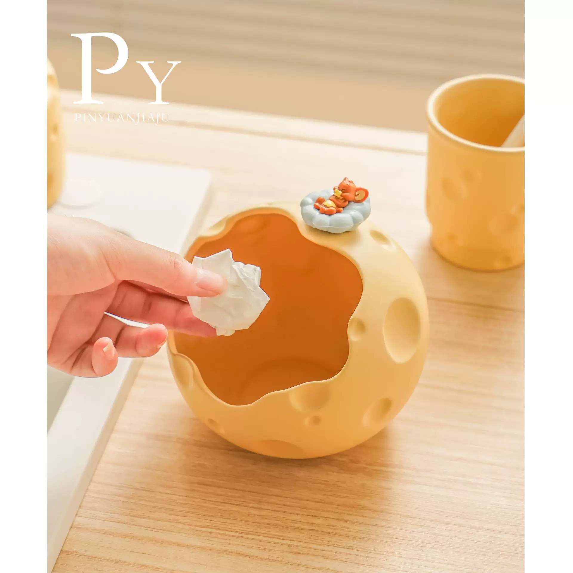 陶瓷入户钥匙收纳摆件奶油风玄关客厅电视柜桌面装饰品小型收纳盒