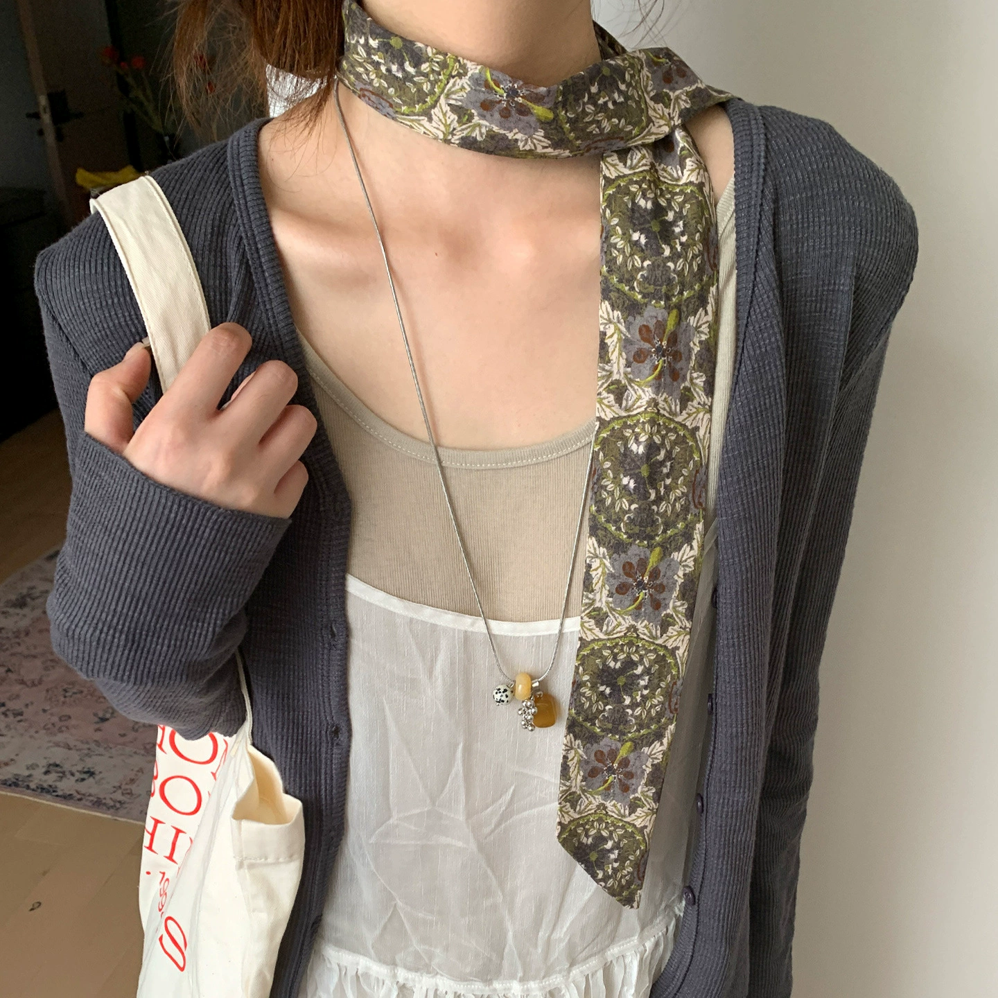 Retro ethnic long thin scarf, high-quality style, thin weaving, ethnic style