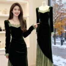 秋冬新款法式长袖绿色丝绒连衣裙2025蕾丝拼接高级气质长裙