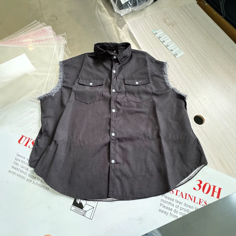 New summer collection: pure black denim vest, casual everyday wear for men, trendy and fashionable, versatile, and a popular cross-border item New summer collection: pure black denim vest, casual everyday wear for men, trendy and fashionable, versatile, and a popular cross-border item
