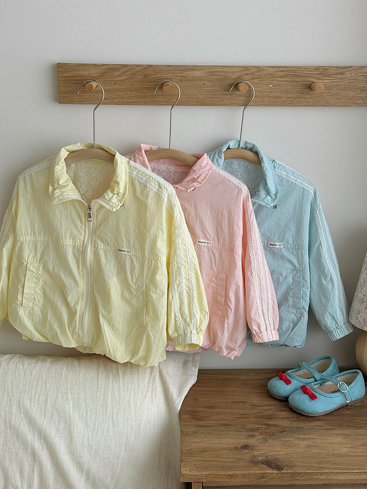 Chaqueta de protección solar para niños para niñas, estilo de verano 2025, nuevos niños, cuello alto, costura, chaqueta de encaje, ropa de piel fresca image 2