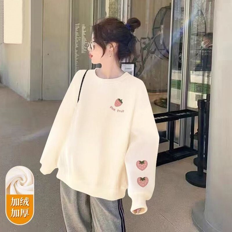 Korean-style trendy sweet strawberry sweatshirt for women, autumn and winter version, fleece-lined and thickened, round-neck top, ins-style youthful jacket
