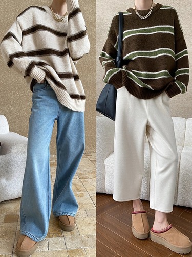 Snail Middle Ancient College Style Soft and Sluggish Color Striped Loose Round Neck Hoodie SN6771