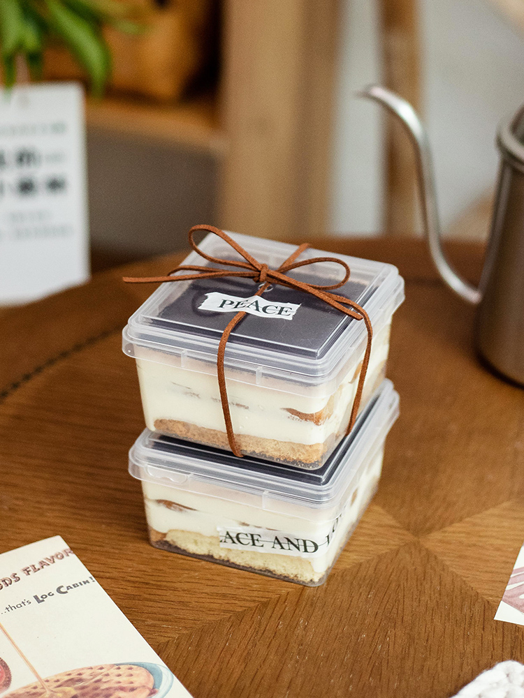 Caja de postres de la marca en línea, mousse, yogur frito, frutas pescadas, crema vieja, caja de embalaje de pastel horneado