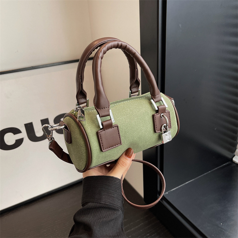 Small American style handbag for women in 2024, new fashionable and versatile crossbody bag, handheld frosted Boston_voghion.com