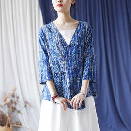 2436喜墨原创棉麻数码印花中式蜡染风蓝印复古女装V领盘扣上衣