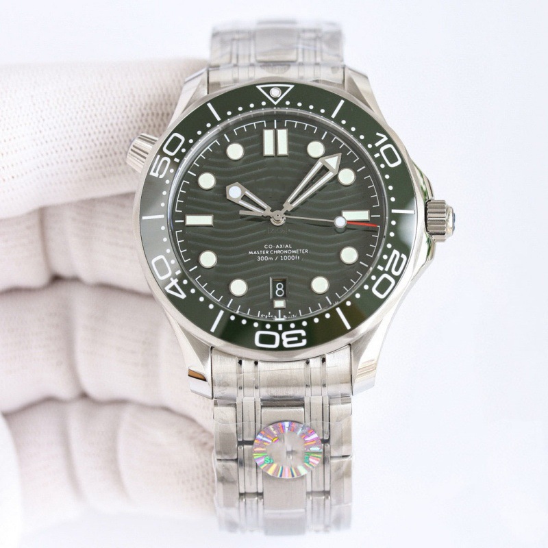 모든 강철 녹색 표면