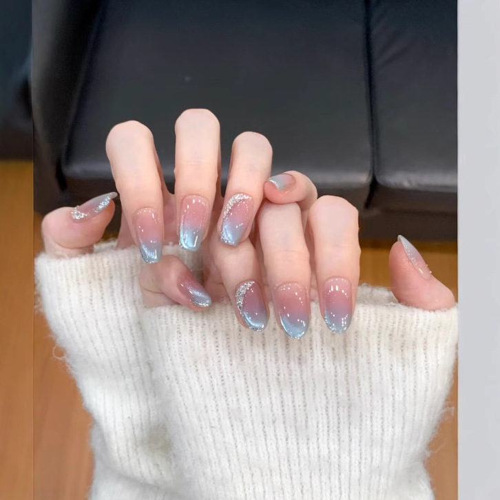 Hand-worn armor summer new ice through sea water blue gradient cat's eye diamond flash high-level sense white nail stickers Hand-worn armor summer new ice through sea water blue gradient cat's eye diamond flash high-level sense white nail stickers