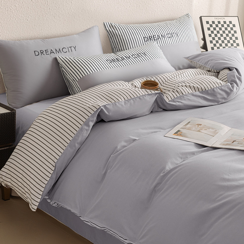 Ropa de cama de algodón de cuatro piezas de cama de algodón simple moderna, funda de edredón 2025 nueva ropa de cama de tres piezas para estudiantes