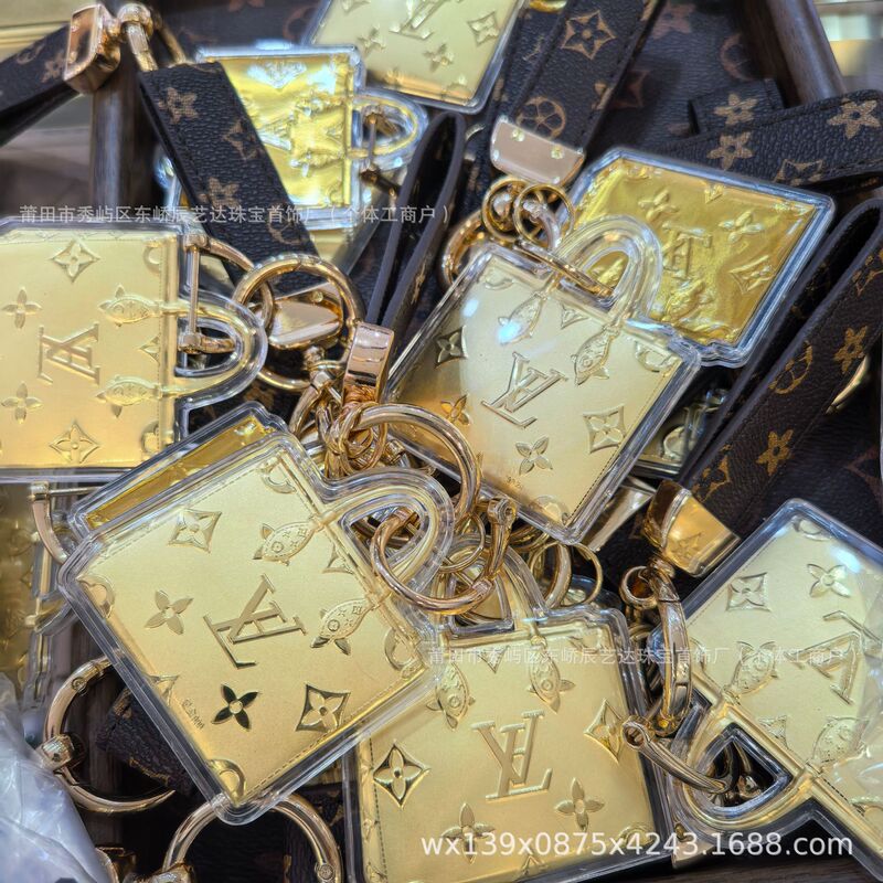 Shuibeike Same Style Pure Gold 999 Lv Leather Keychain with 20Mg Gold Mobile Phone Chain Bag Pendant Manufacturer Direct Wholesale