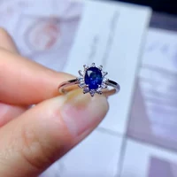 S925 Серебряный инкрустированный натуральный сапфировое кольцо простой моды горячие продажи ниши мастер камень размер 5*6