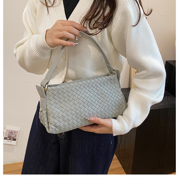 311g Weight Polyester Lining Material Weave Fashion Element Zipper Closure Type Single Shoulder Strap Strap Type Shoulder Bag Bags Type Casual, Daily, Shopping Occasion Pu Leather Material Solid Color Pattern All Seasons Season Women's Gender Basic Style Square Shape Women's Pu Leather Solid Color Basic Weave Square Zipper Shoulder Bag 9