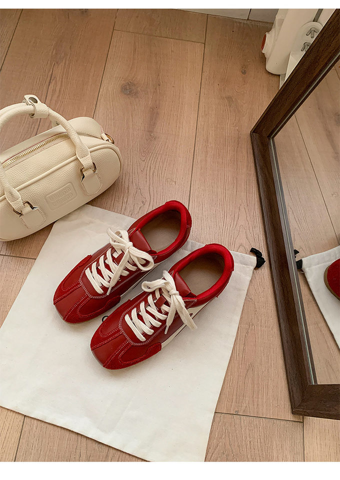 Giày sneaker nữ da cừu phối màu, đế cao su, tăng chiều cao bên trong 5 cm, kiểu retro — Màu nâu (cao hơn 5cm bên trong) có sẵn, Màu nâu (cao hơn 5cm bên trong) đã sẵn sàng để bán, Màu đen (cao hơn 5cm bên trong) có sẵn hàng, Màu đỏ (tăng thêm 5cm bên trong) hàng sẵn có chi tiết 28