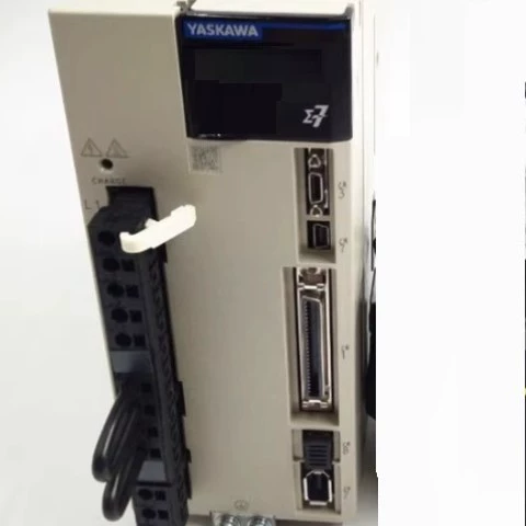 日本YASKAWA     SGDJ-01EP    驱动器全新正品 批发零售