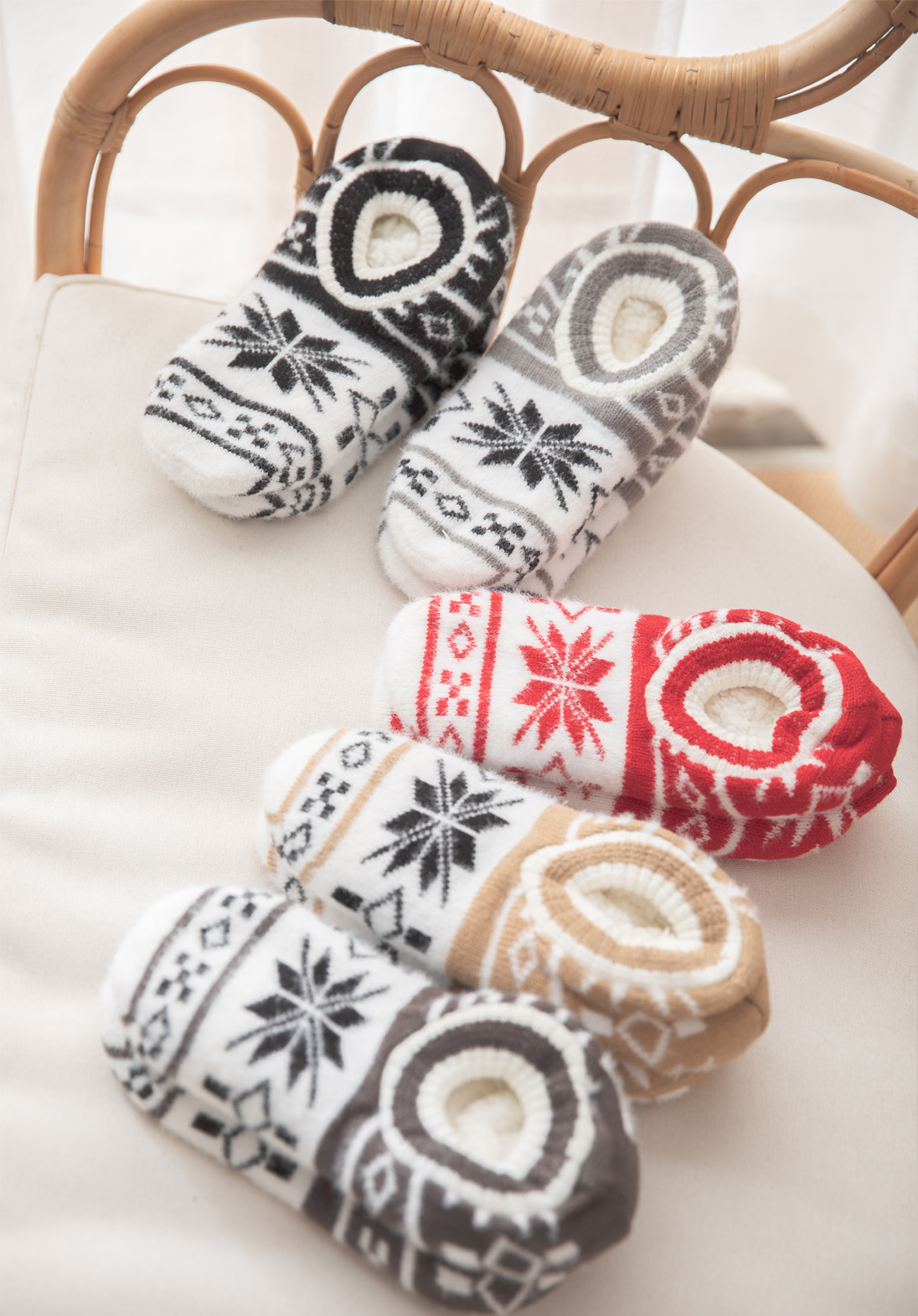 Winter Season Christmas Casual Women's Geometric Polyacrylonitrile Fiber Ankle Socks A Pair