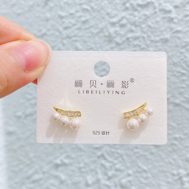 Liyin/Libeliying 新しいパール蝶のイヤリング女性のためのライト高級優しい気質シンプルなイヤリングシルバー針イヤリング|undefined