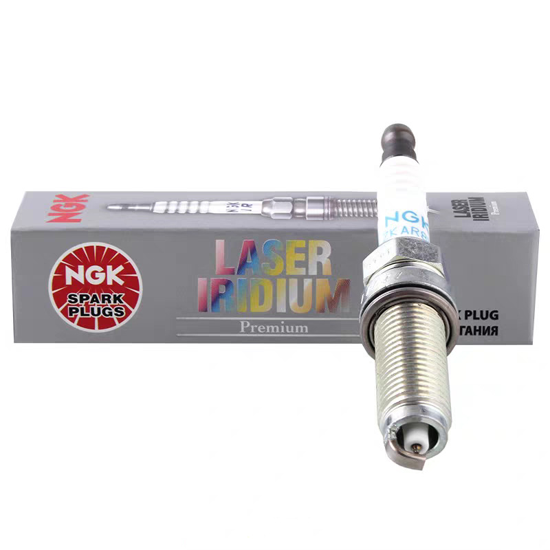NGK ILZKAR8H8S 95112 铱铂金火花塞1