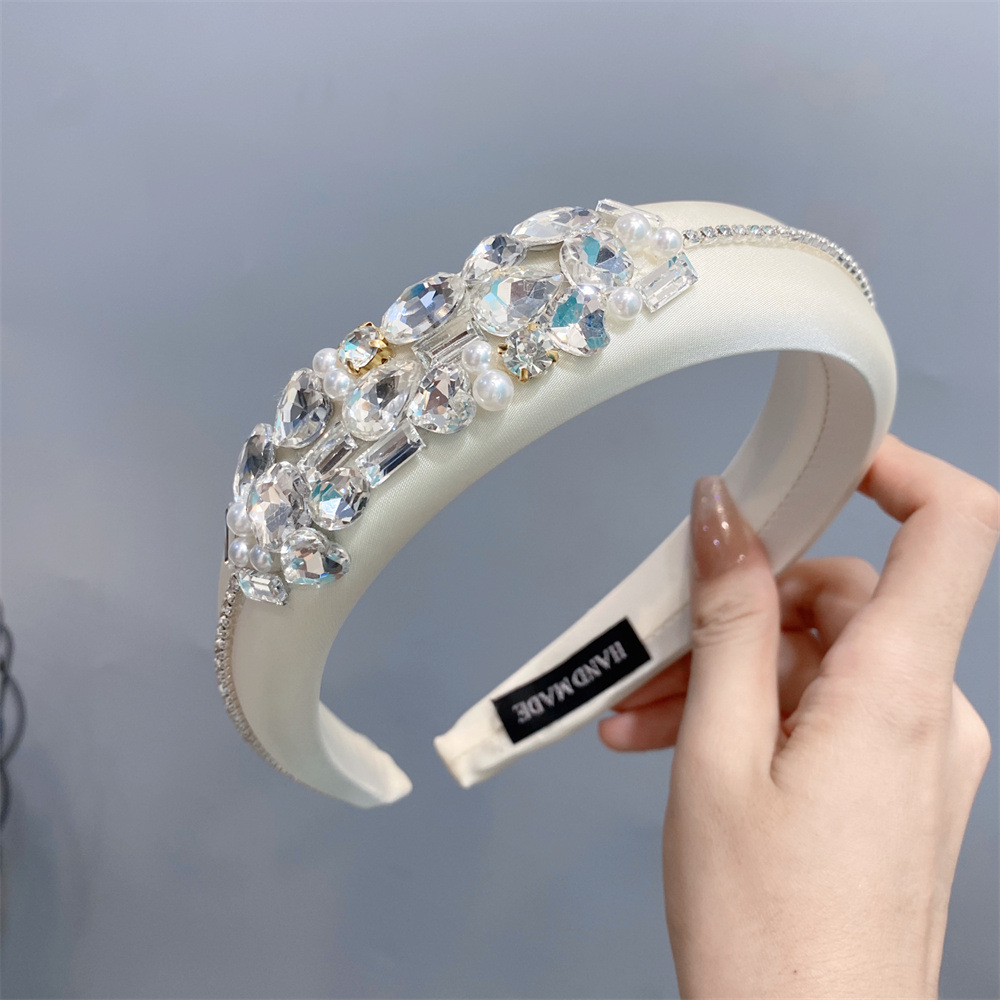 Fairy Style Elegant Streetwear Geometric Cloth Diamond Hair Band display picture 5