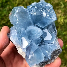 宝石工艺品;水晶工艺品;吊坠