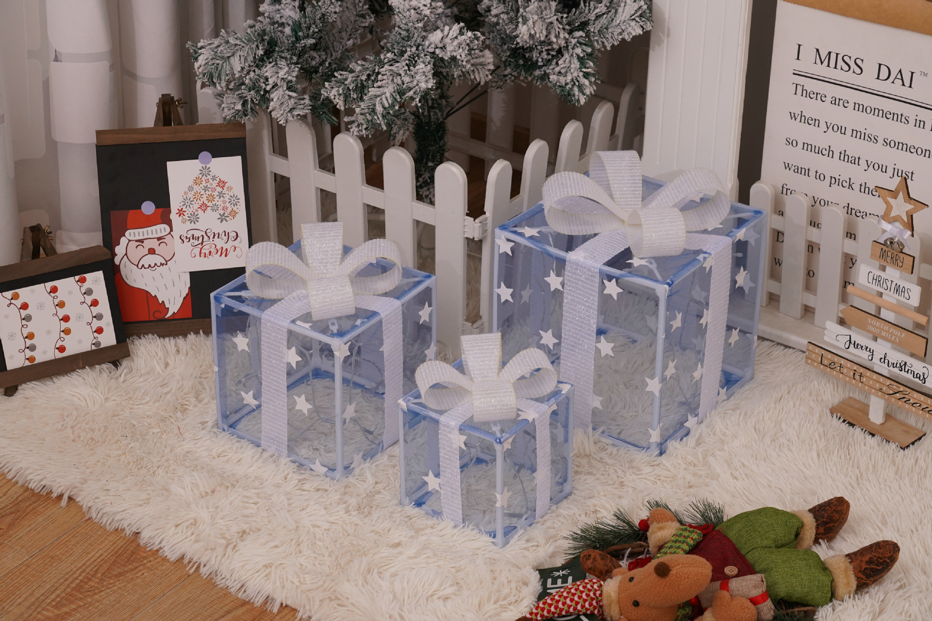 Luces navideñas nuevas de 2025, juego de tres piezas en caja de regalo navideña, productos navideños, accesorios de decoración para fiestas de cumpleaños, adornos.