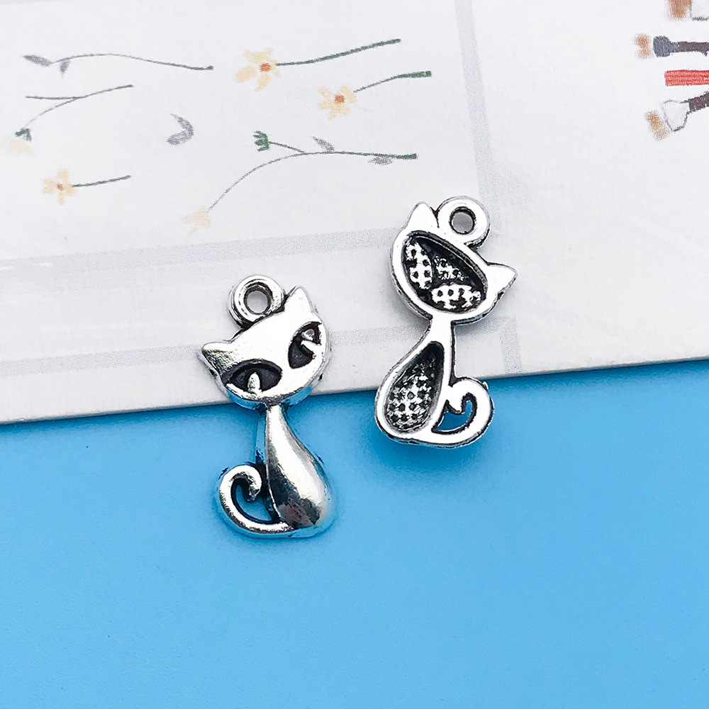 1 고대 실버 새끼 고양이 11x17mm-6153-0.7g