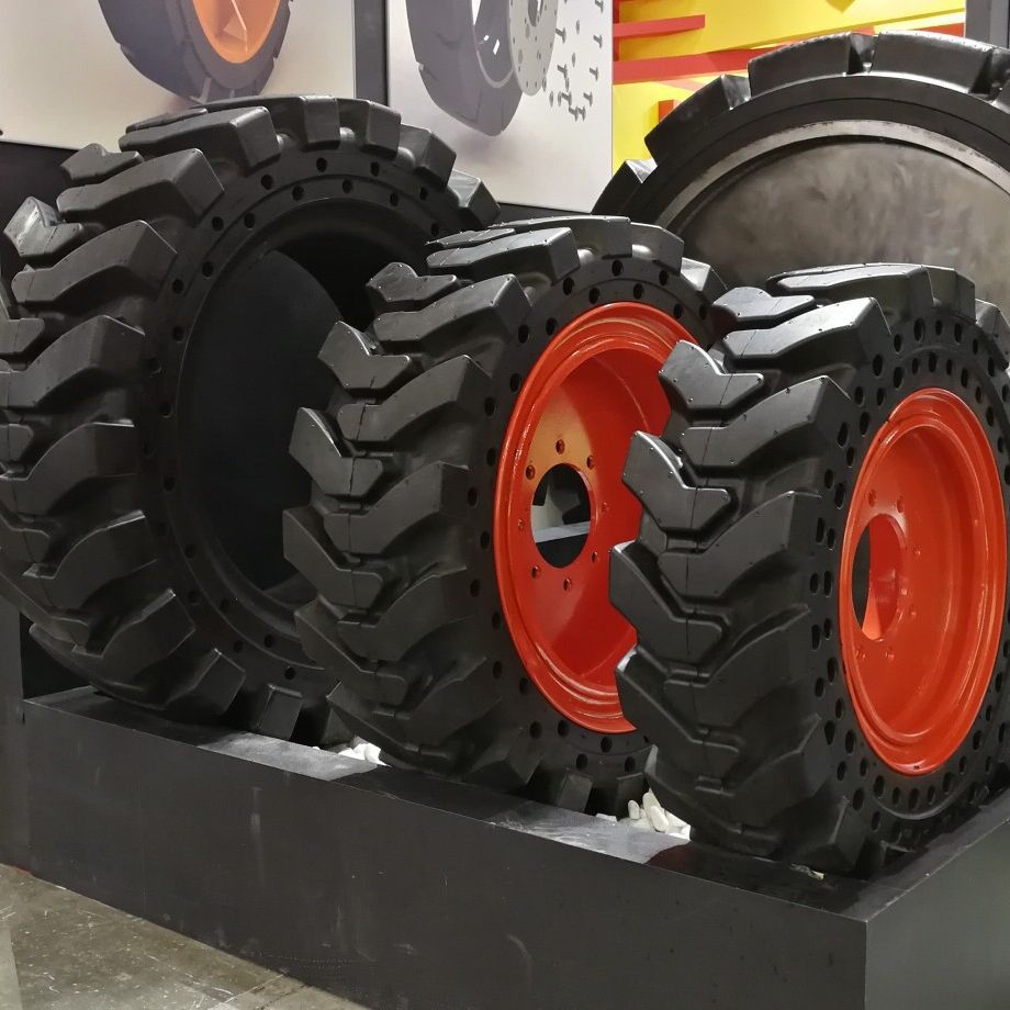 小型滑移式装载机高空作业车轮胎31X10-20