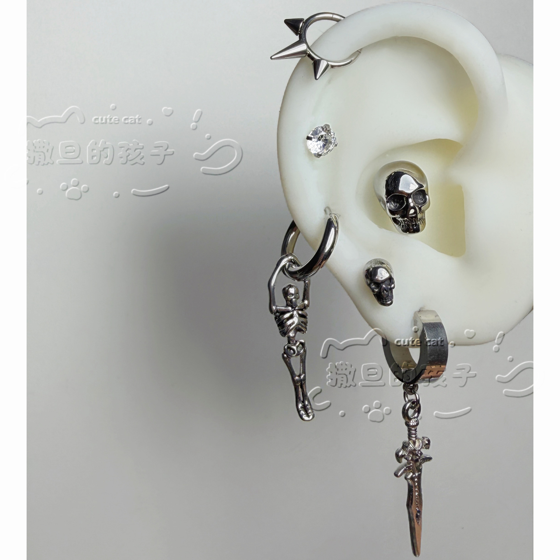 Labret piercing jewelry detail image
