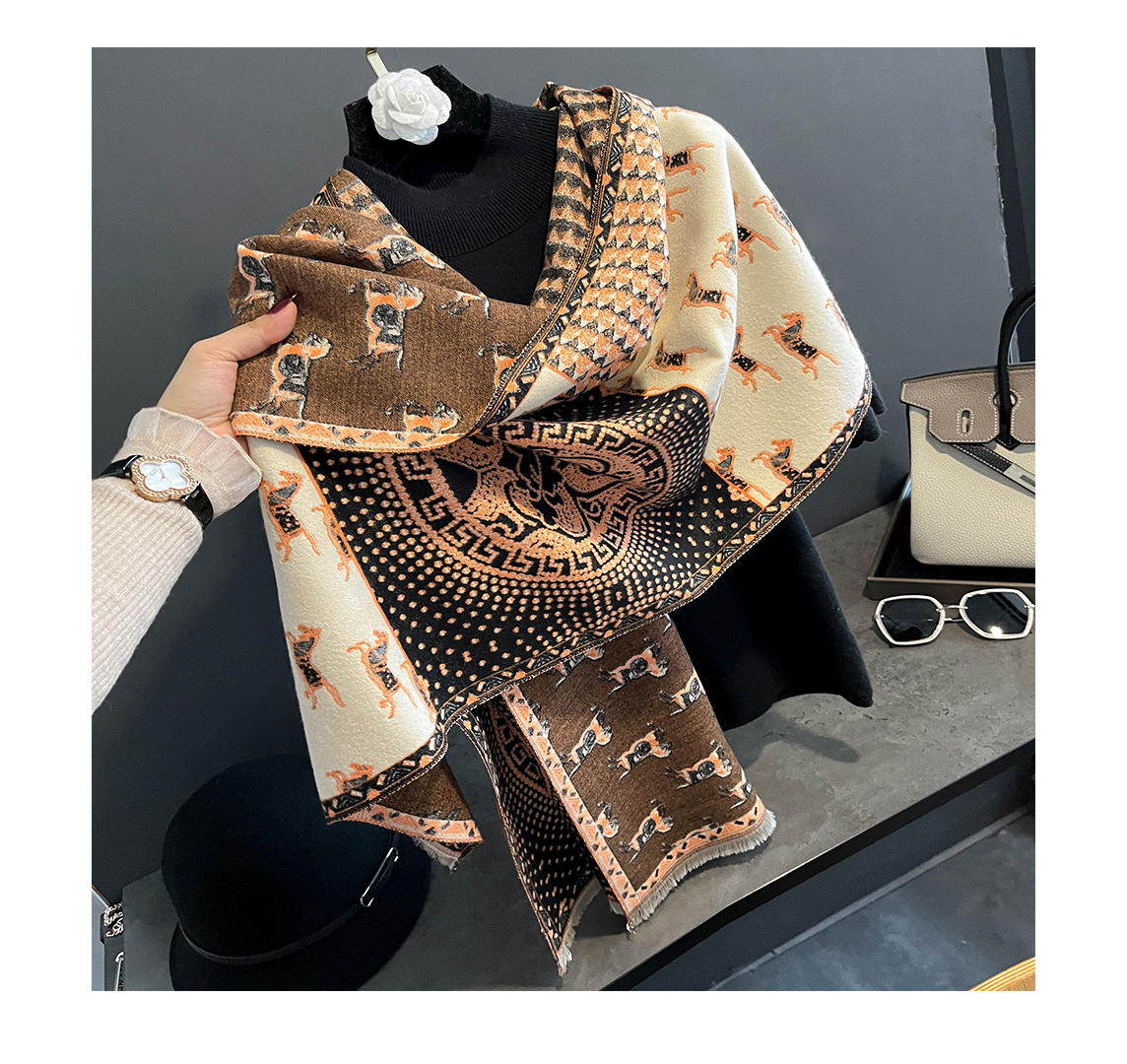 Women's Fashion Horse Imitation Cashmere Tassel Scarf display picture 4
