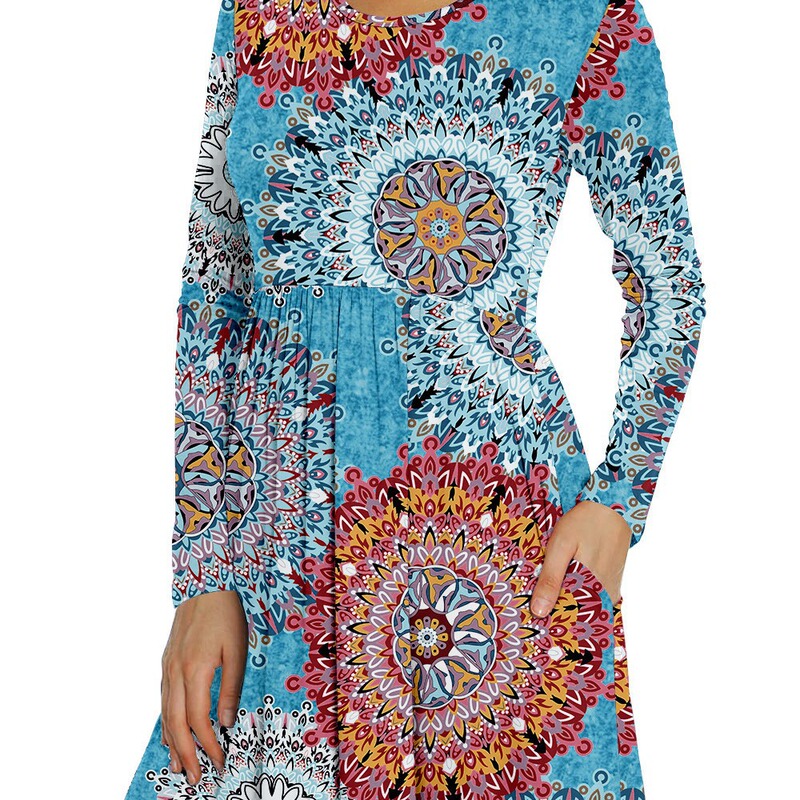 Long-sleeved dress women's summer new slimming age-reducing Christmas colorful printed round neck pullover pocket WQ29