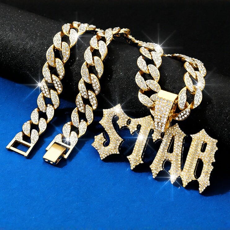 Hip-Hop lleno de diamantes letras de hombre STAR colgante de letras cadena cubana collar punk moda personalidad collar