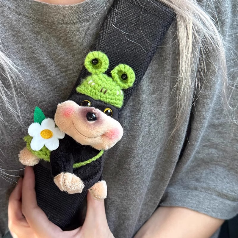 Bee Dog Car Safety Belt Shoulder Paddle Safety Belt Car Interior Decoration Four Seasons Universal Cute Girl Car Decoration
