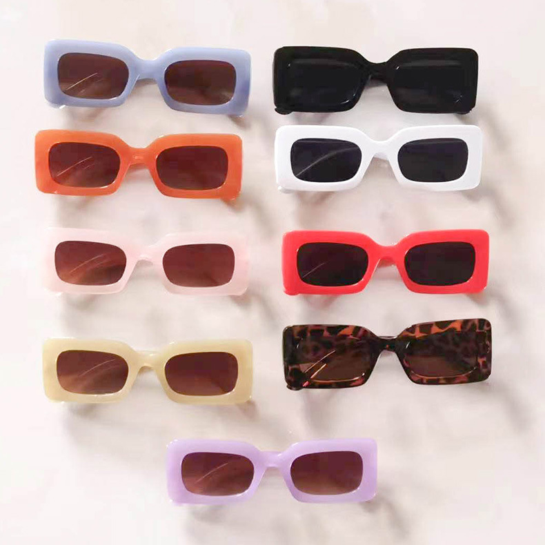 Fashion Style Grey, Black Color Fashion Solid Color Ac UV400 Protection Square Full Frame Women's Sunglasses