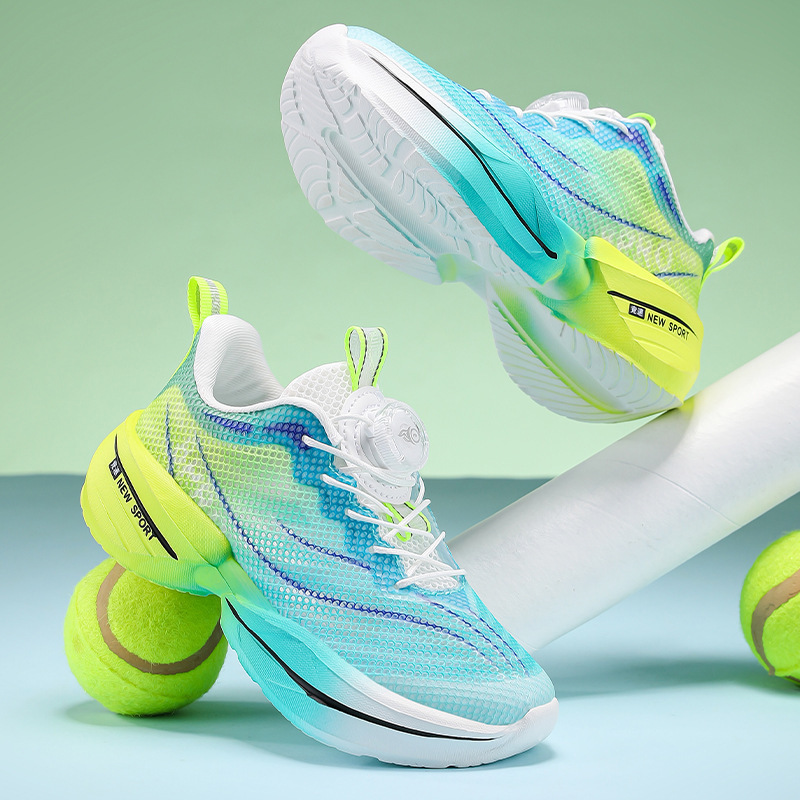 Zapatos de red para niños Zapatos de carrera de conejo rojo 2025 nuevo otoño Zapatos de red transpirables para niños Zapatos de deporte ligeros