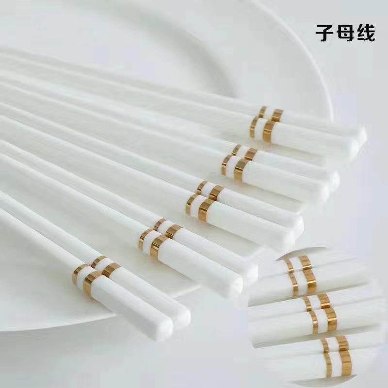 Cuencos caseros Jingdezhen hueso porcelana cubiertos platos platos platos de rosa blanca cubierta de cocina simple microondas