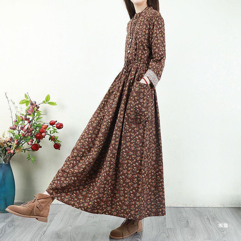 Vintage Artistic Cotton and Linen Floral dress Autumn Buckle Long Sleeve Skirt Super Long Base Skirt Loose Wholesale