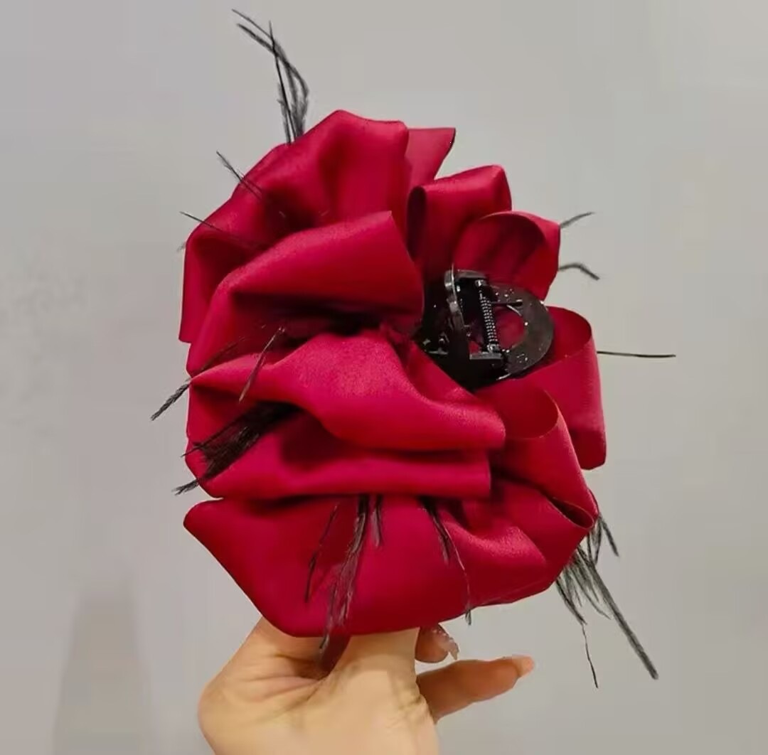 Satín de alta sensación, arco negro grande, clip de tiburón, toque de cabeza, clip de nube, clip de agarre, clip de cabello, tarjeta de cabello de mujer