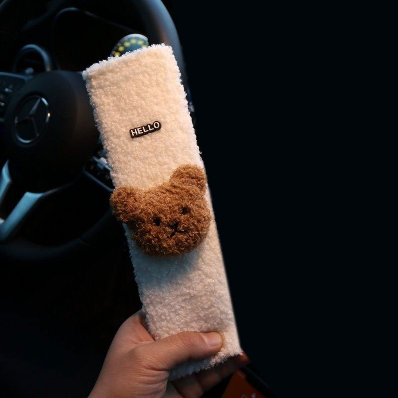 High Luxury Cartoon Safety Belt Cover, Lamb Velvet Bear Head, Personalized Car Extended Safety Belt Shoulder Cover, Classy and Cute