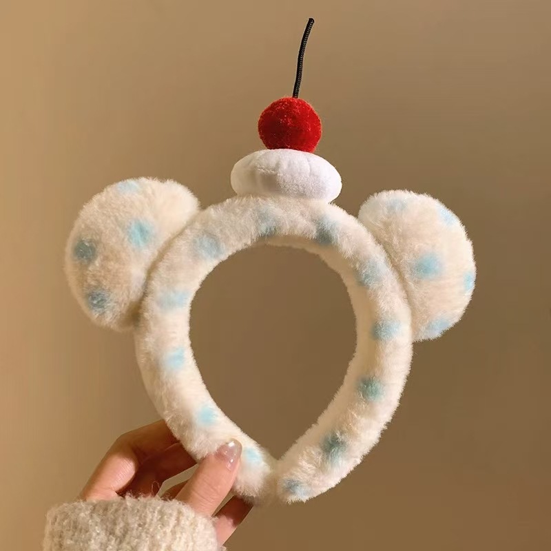 Otoño y invierno lindos estereoscópicos de peluche bandeja de cabello de dibujos animados orejas de gato orejas de conejo lavar la cara bandeja de cabello rojo al por mayor accesorios para el cabello