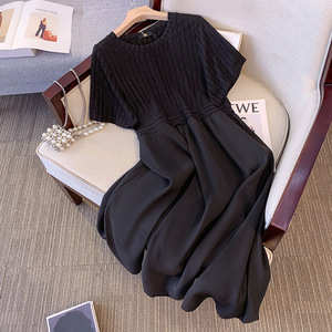 300斤特大码女装胖mm法式风针织简约短袖连衣裙显瘦遮肉2025新款图片