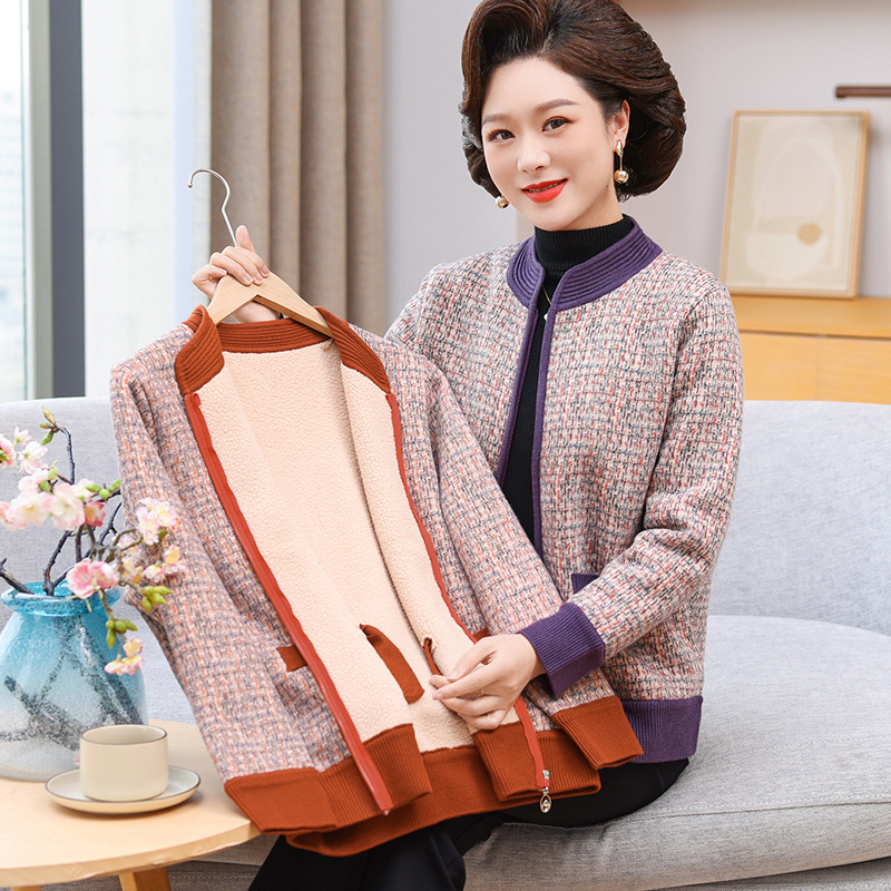 중년 및 노인 겨울 스웨터 코트 할머니 기모 카디건 옷 노부인 두꺼운 60 세 가을과 겨울 코트