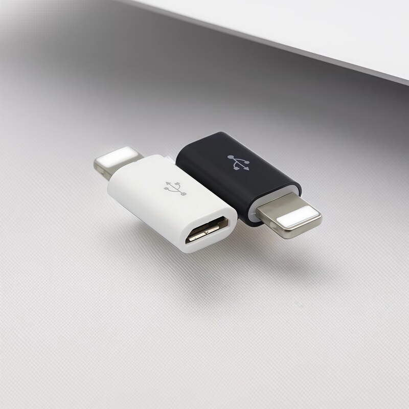Micro USB Female to Lightning Male Adapter Suitable for Apple Mobile Phone Data Charging Converter