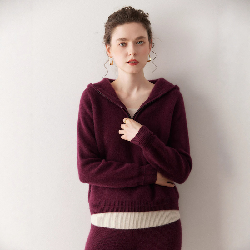 25 Years New Autumn and Winter Cashmere Sweater Women's Half-Zip Hooded Loose Knitted Sweater Lazy Style Accessible Luxury Bottoming Shirt 25 Years New Autumn and Winter Cashmere Sweater Women's Half-Zip Hooded Loose Knitted Sweater Lazy Style Accessible Luxury Bottoming Shirt