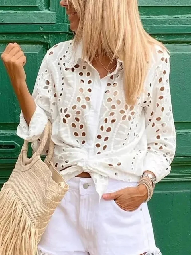 Elegant Solid Color Flower Turndown Long Sleeve Regular Sleeve Hollow Out Blouse display picture 1